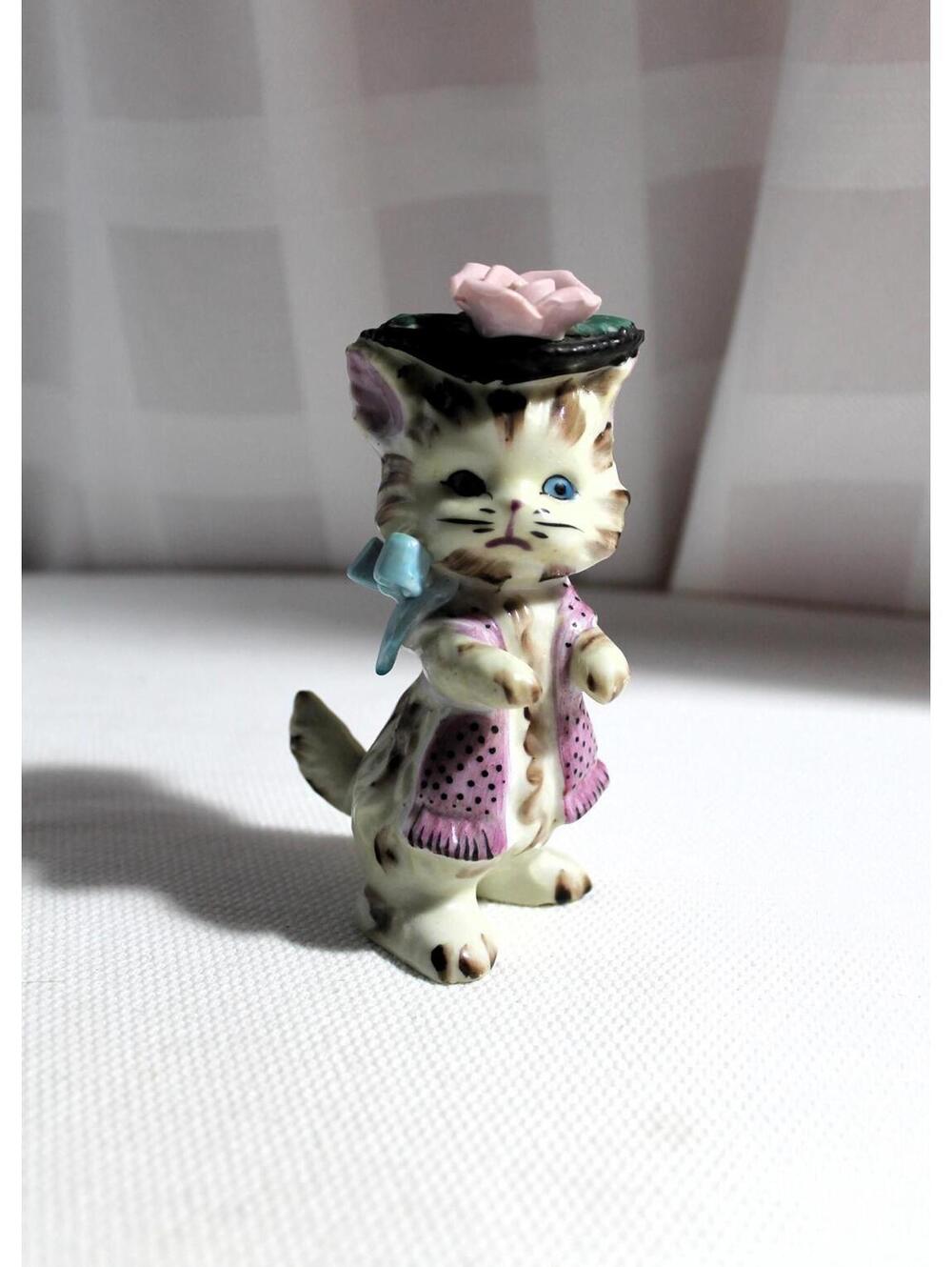 Mid-Century NAPCO Anthropomorphic Tabby Cat Figurine